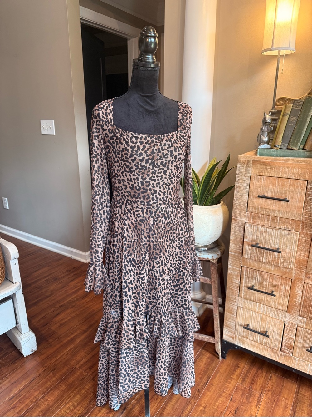 Leopard Print High-Low Maxi Dress - Brown